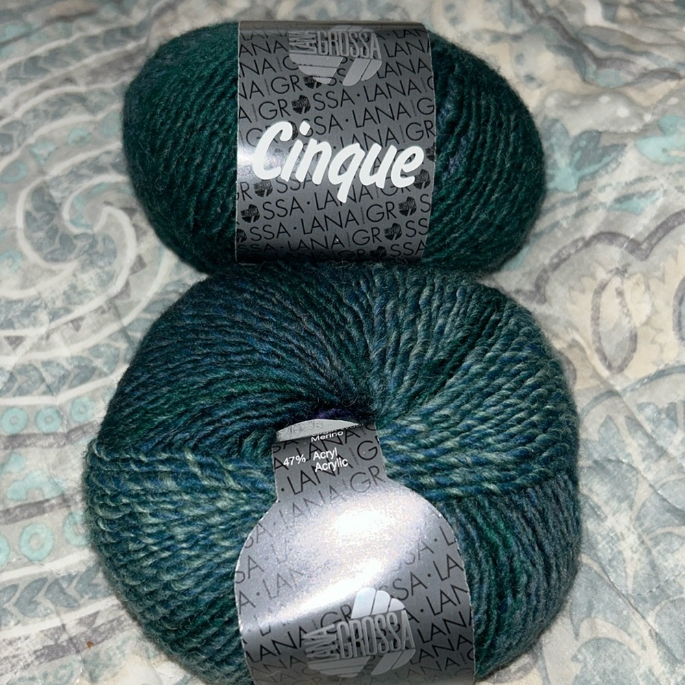 Wool Acrylic yarn